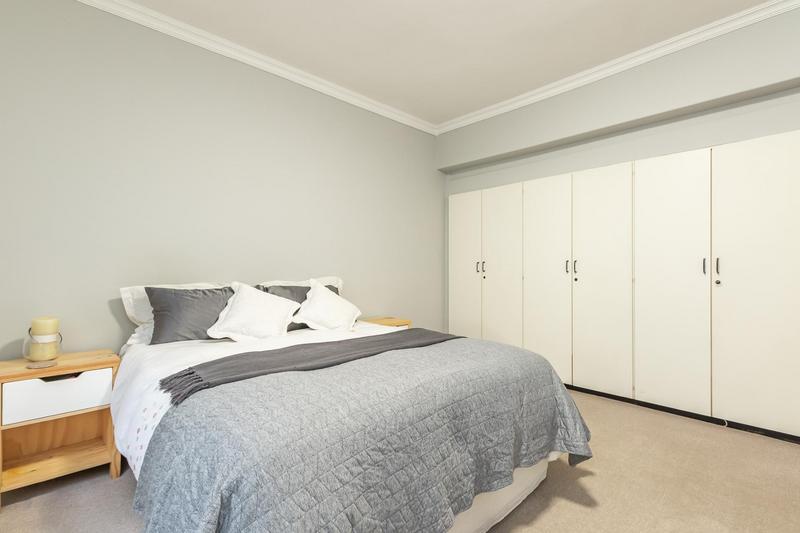 2 Bedroom Property for Sale in Pinelands Western Cape